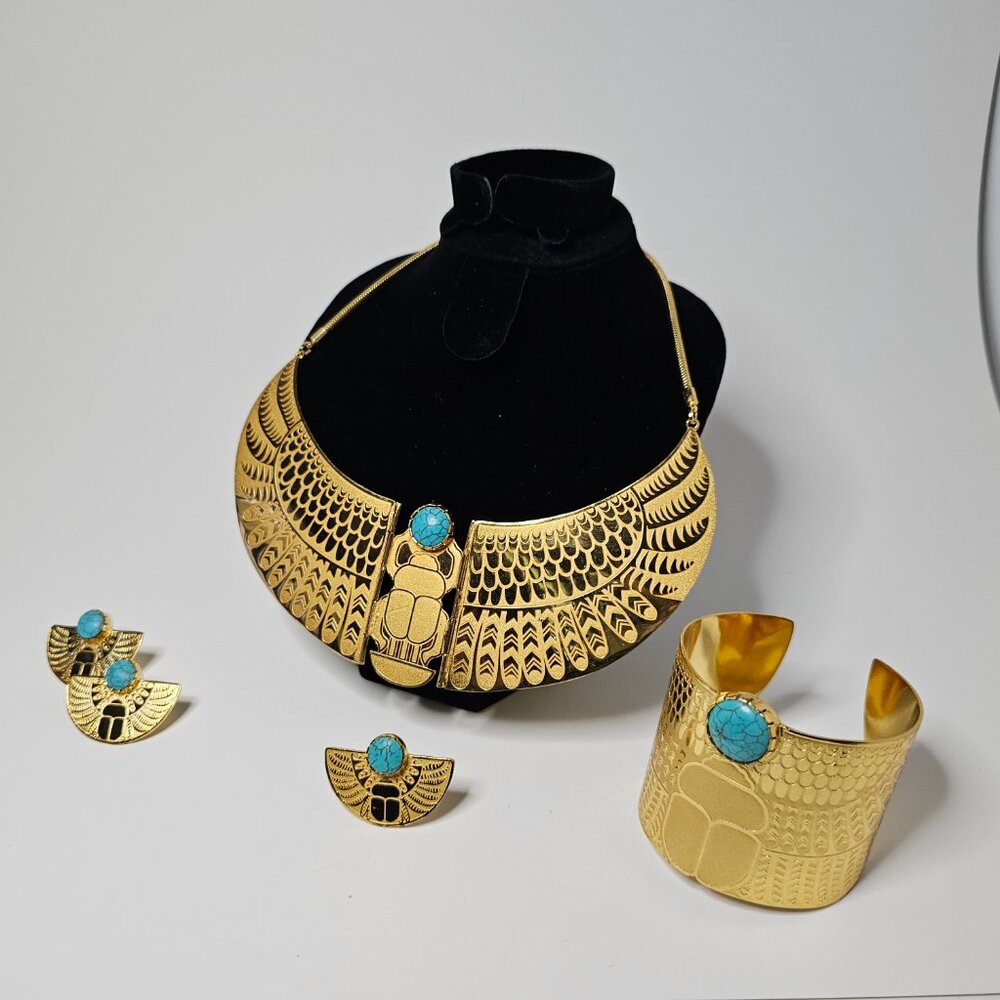 Ancient Egyptian Art Inspired Necklace - Picture 4 of 4
